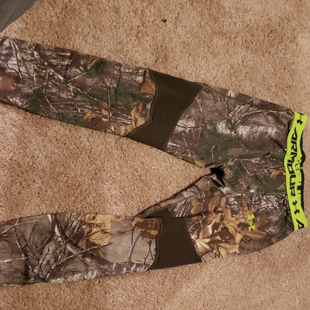 Under armour scent control cold gear